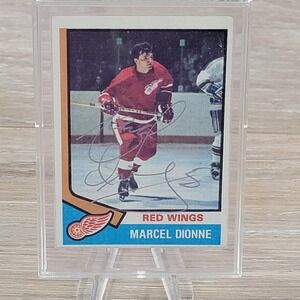 Marcel Dionne Detroit Red Wings Autographed Hockey Card 1972-73 NHL